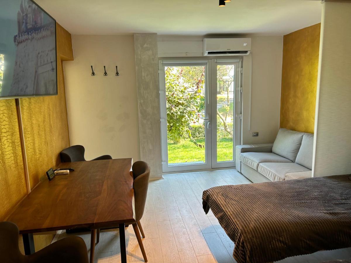 Apartment Gal Novo Mesto Bagian luar foto