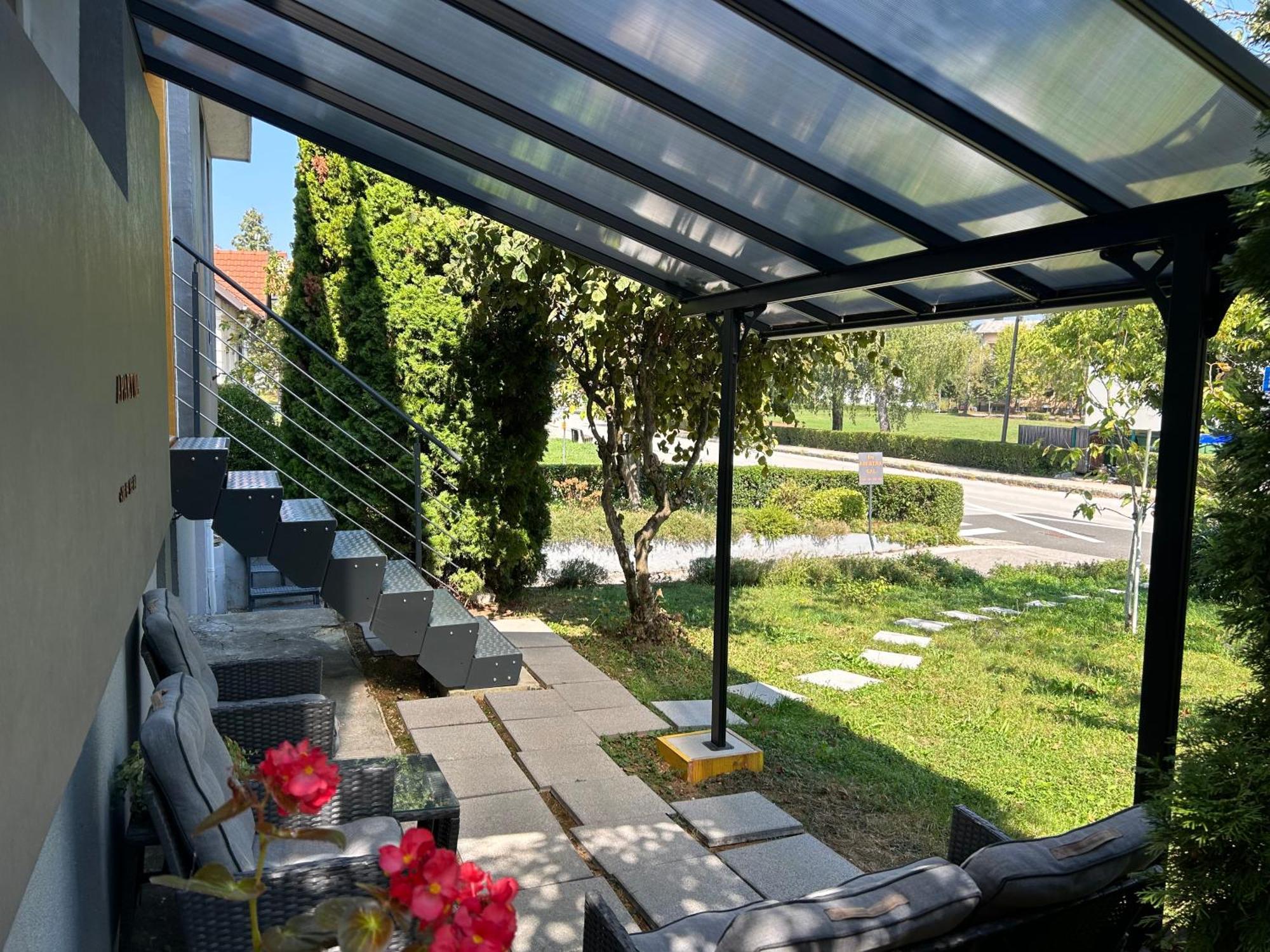 Apartment Gal Novo Mesto Bagian luar foto